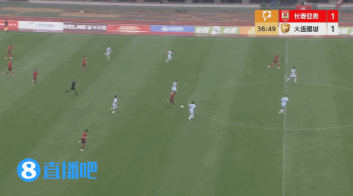 卡米洛3分钟2助攻 谭龙爆射 亚泰2-1逆转大连鲲城