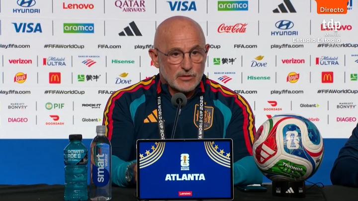 德拉富恩特：库库雷利亚不会因转会皇马分心