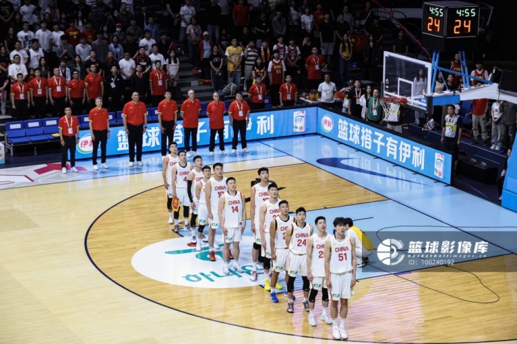 中国男篮92-74生死战击溃中国台北 赵继伟17+6率队晋级第二阶段