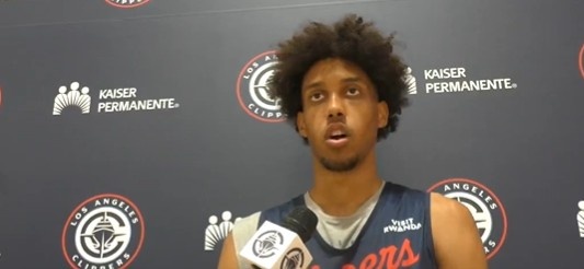 快船36号秀巴巴·米勒:多变球风可无缝衔接NBA体系 快船36号秀巴巴·米勒:多变球风可无缝衔接NBA体系