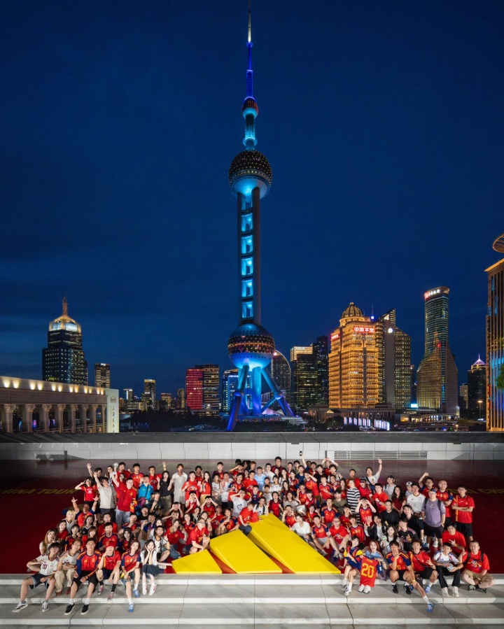 佩德里社媒总结中国行：三站打卡，拼音致谢
