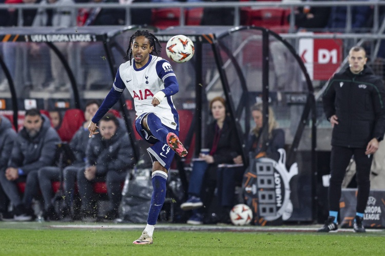 迪马：国米重点考虑热刺斯彭斯 基础转会费需3000万欧