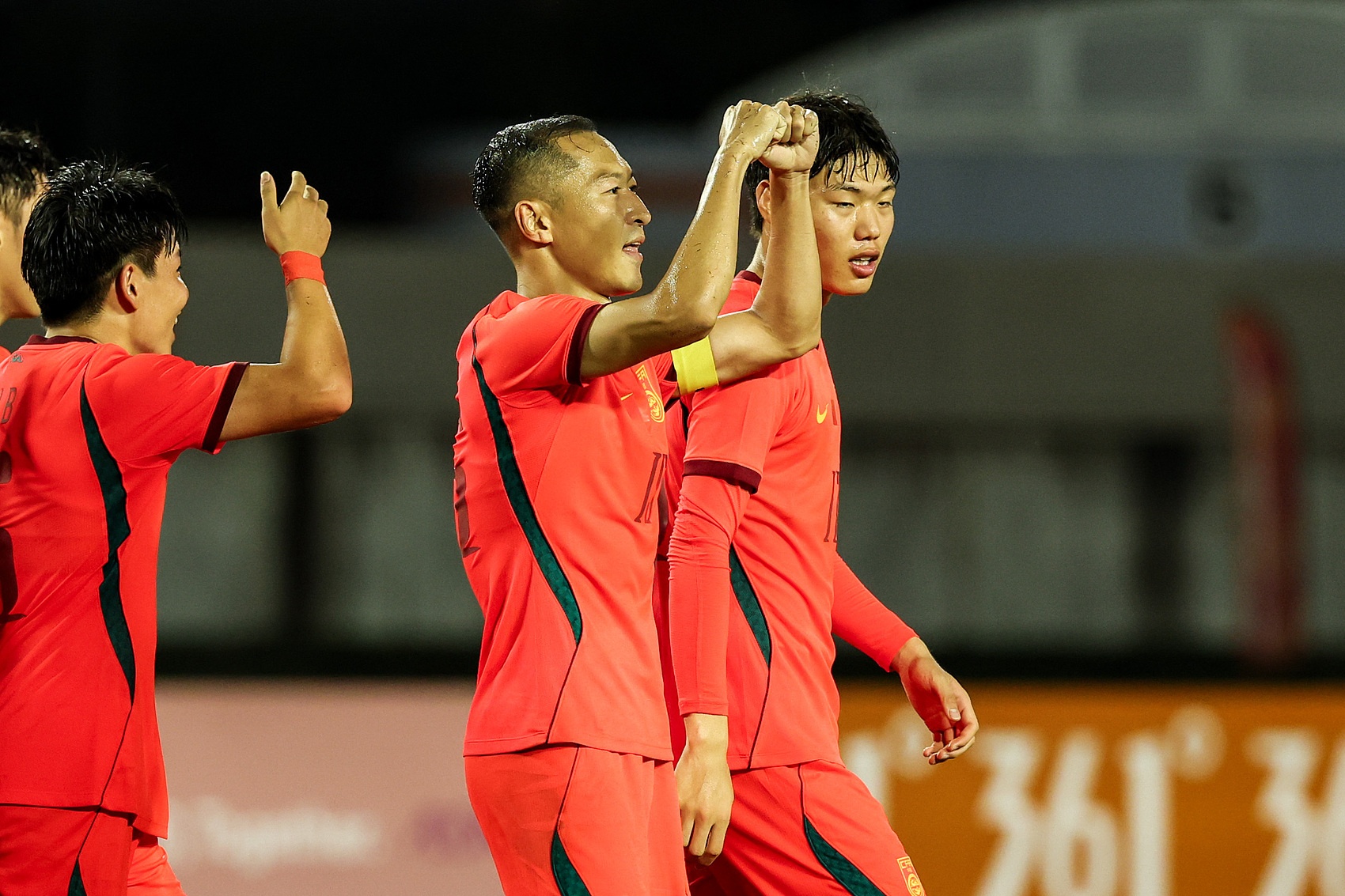北青:U23国足明日战伊朗沿用532,防线微调,目标仍是小组第一 北青:U23国足明日战伊朗沿用532,防线微调,目标仍是小组第一