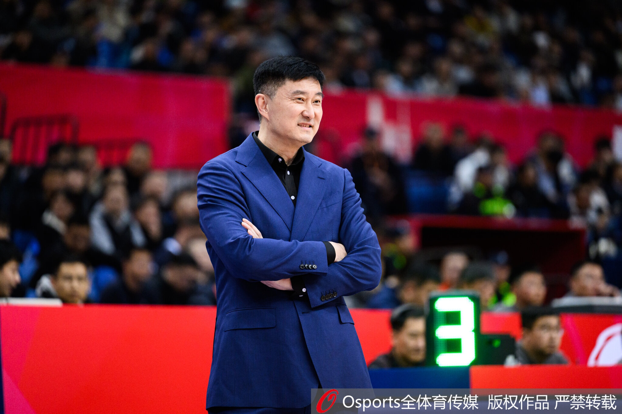 媒体人:篮协22年为杜锋提供的新合同均薪千万以上 年限直到28年